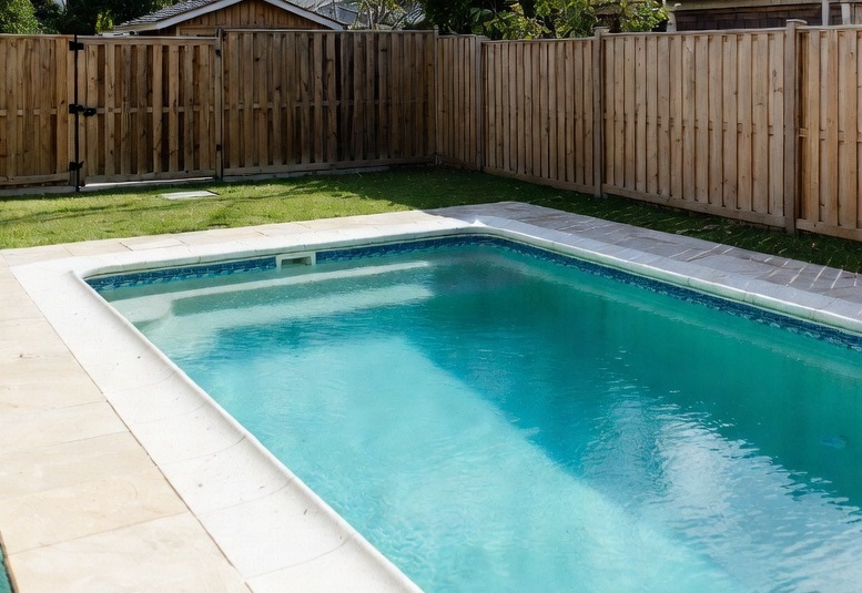 CYA Too Low in Melbourne Summer: Stop Daily Chlorine Loss (UV + Practical Targets)