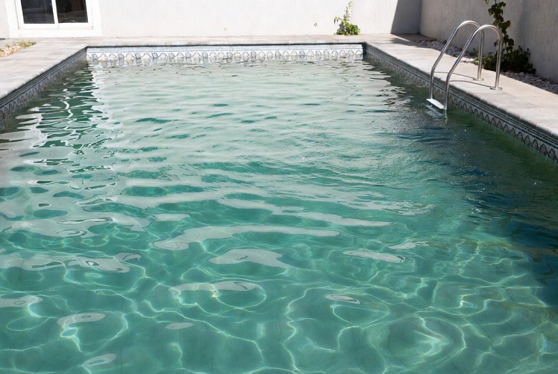 Cloudy water right before inspections: fastest “do-no-harm” clarity fixes (48–72h)