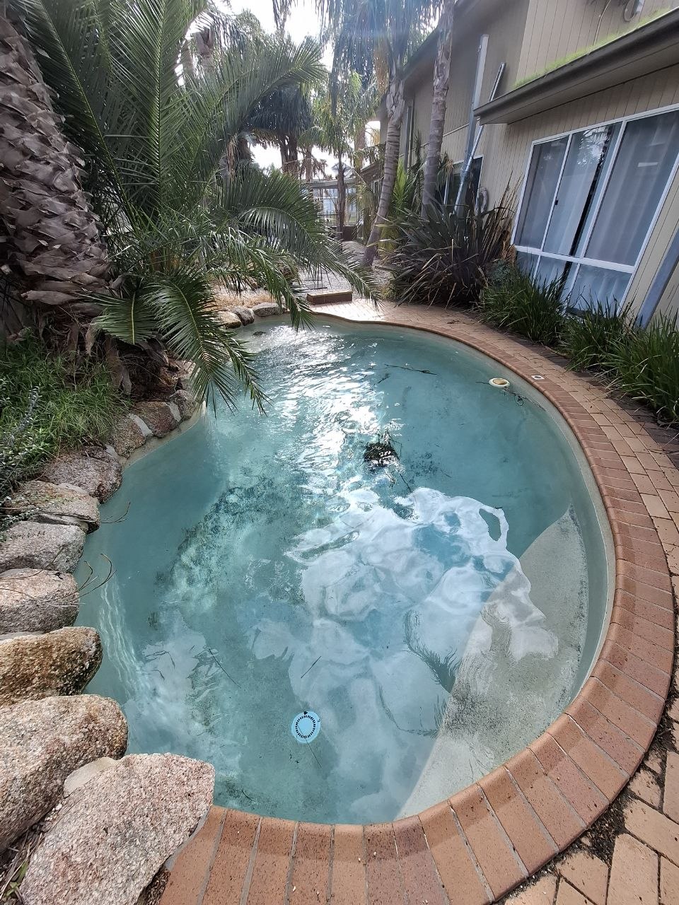 Swimming pool before scheduled maintenance by Litra PoolCare
