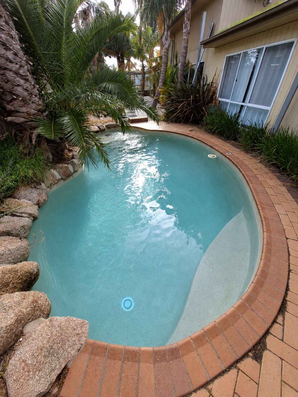 Swimming pool after scheduled maintenance by Litra PoolCare